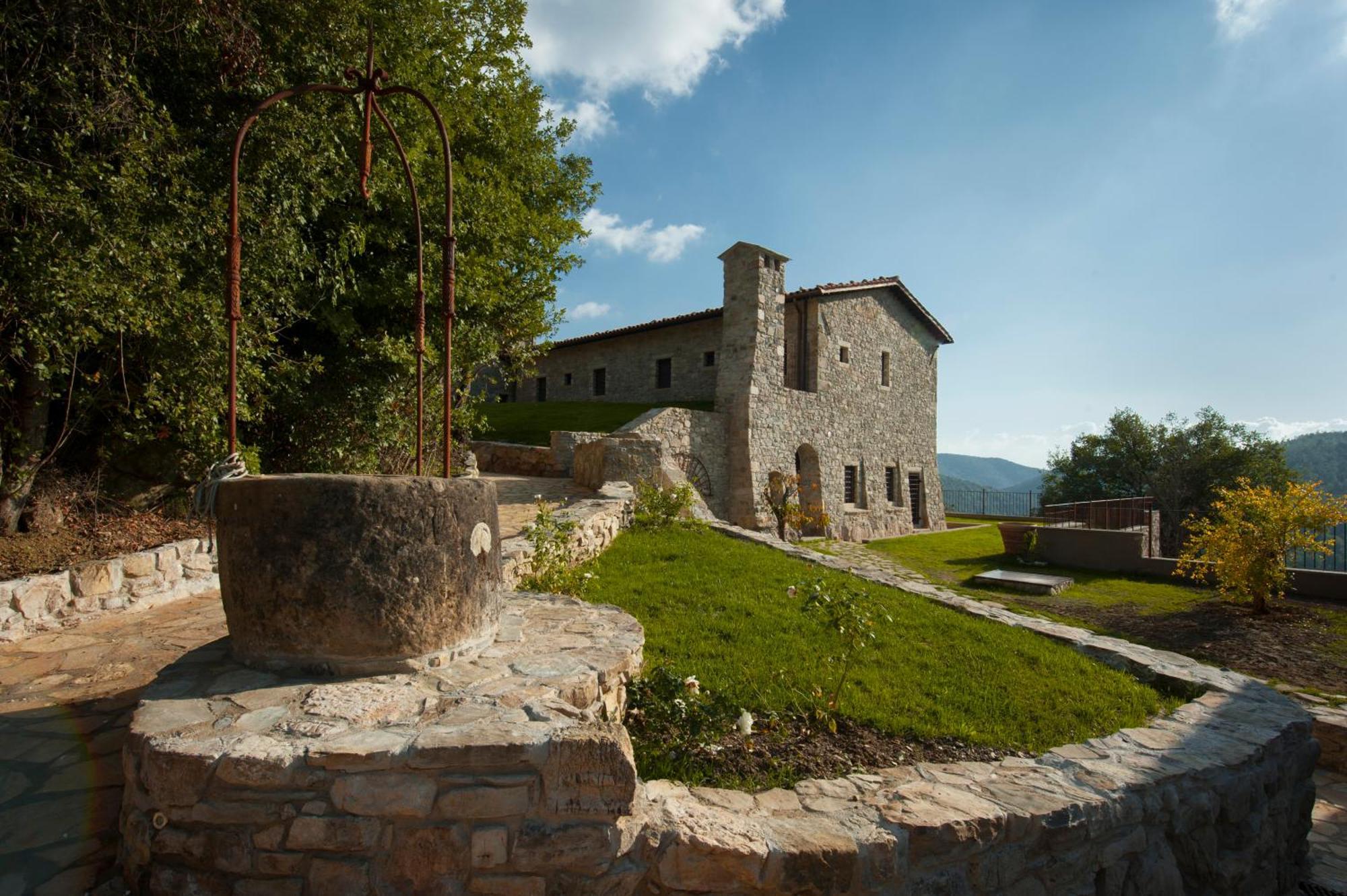 Eremito Hotel Parrano Luaran gambar