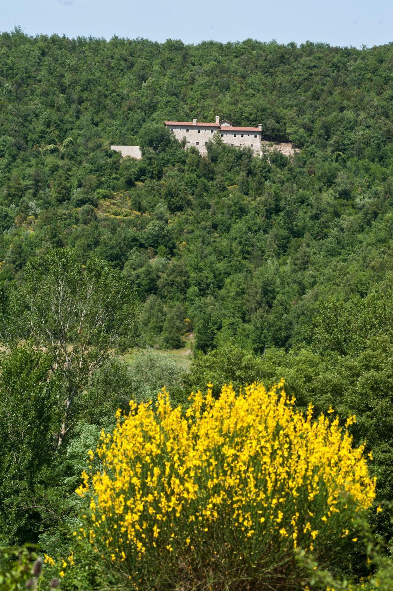 Eremito Hotel Parrano Luaran gambar