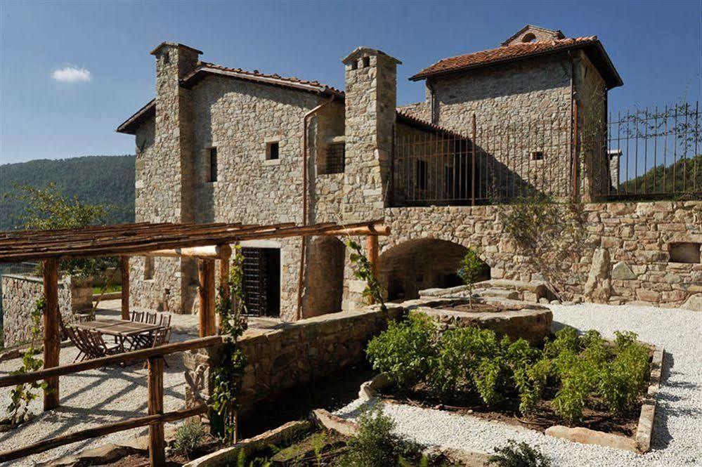 Eremito Hotel Parrano Luaran gambar