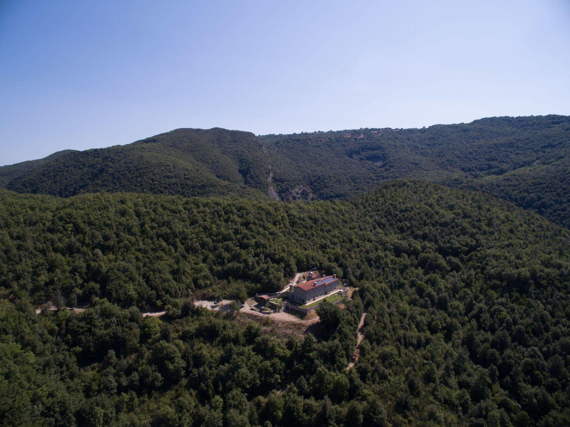 Eremito Hotel Parrano Luaran gambar