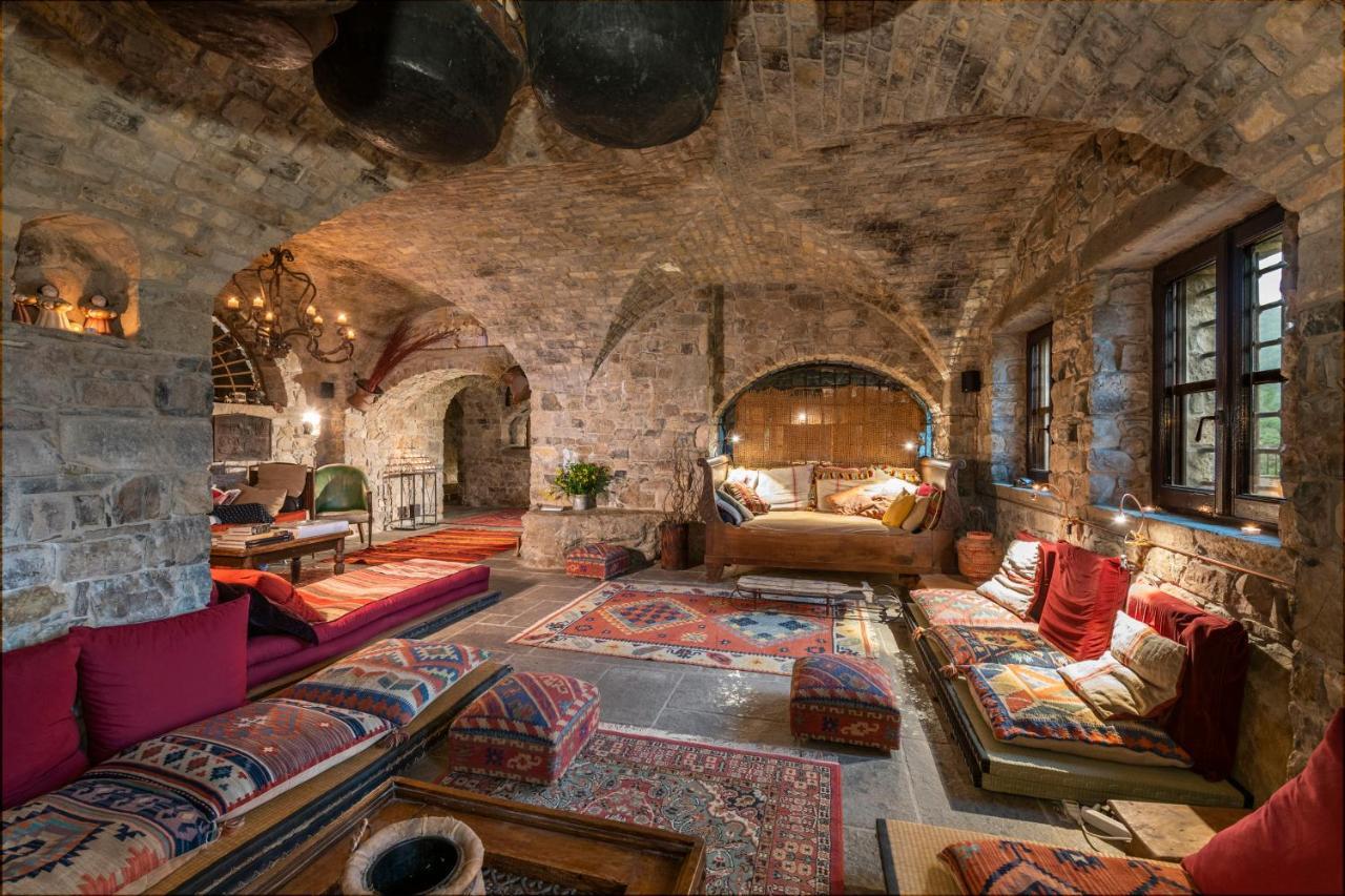 Eremito Hotel Parrano Luaran gambar